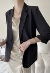 One Button Three-Quarter Sleeve Blazer in Black