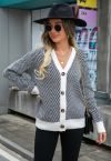 Zigzag Stripe Pattern Buttoned Knit Cardigan in Black