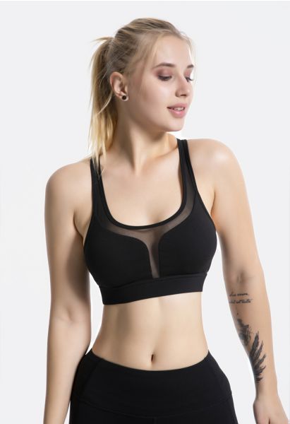 I-Shaped Back Pocket Mesh-Insert Low-Impact Sports Bra in Black