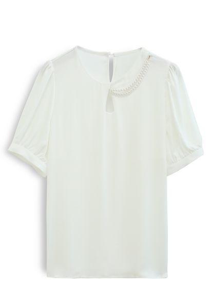 Sweetheart Neck Short-Sleeve Fitted Knit Top in White