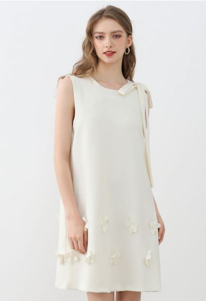 Flower Applique Bowknot Sleeveless Dress in Ivory