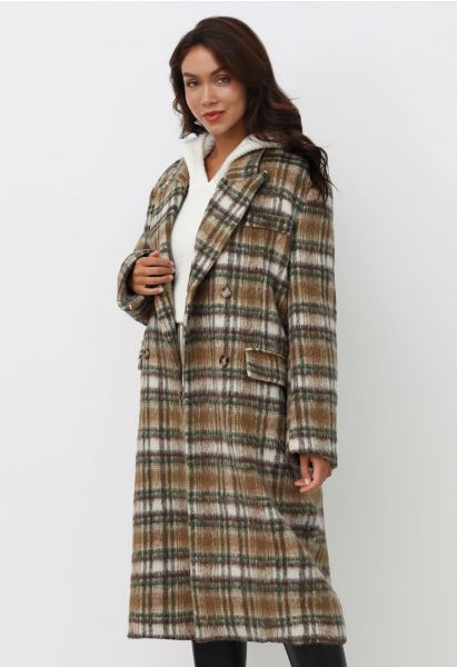 Peak Lapel Buttoned Plaid Fuzzy Coat in Camel