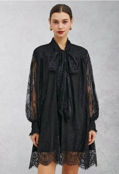 Self-Tie Bowknot Floral Lace Buttoned Dolly Dress in Black