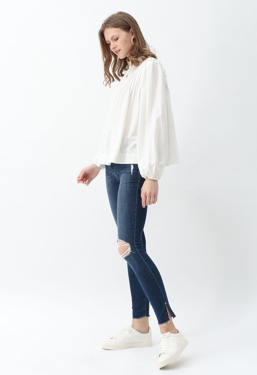 Ruffle Trim Buttoned Pleated Top in White