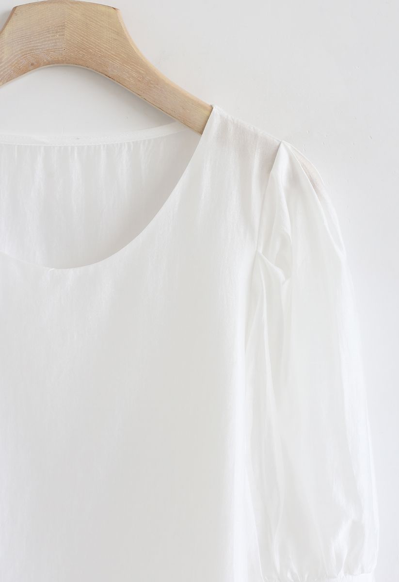 Faux Pearl Decorated Smock Top in White