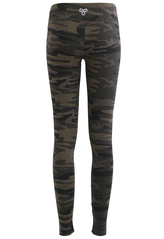 Camouflage High-Rise Fitted Ankle-Length Leggings in Taupe - Retro ...