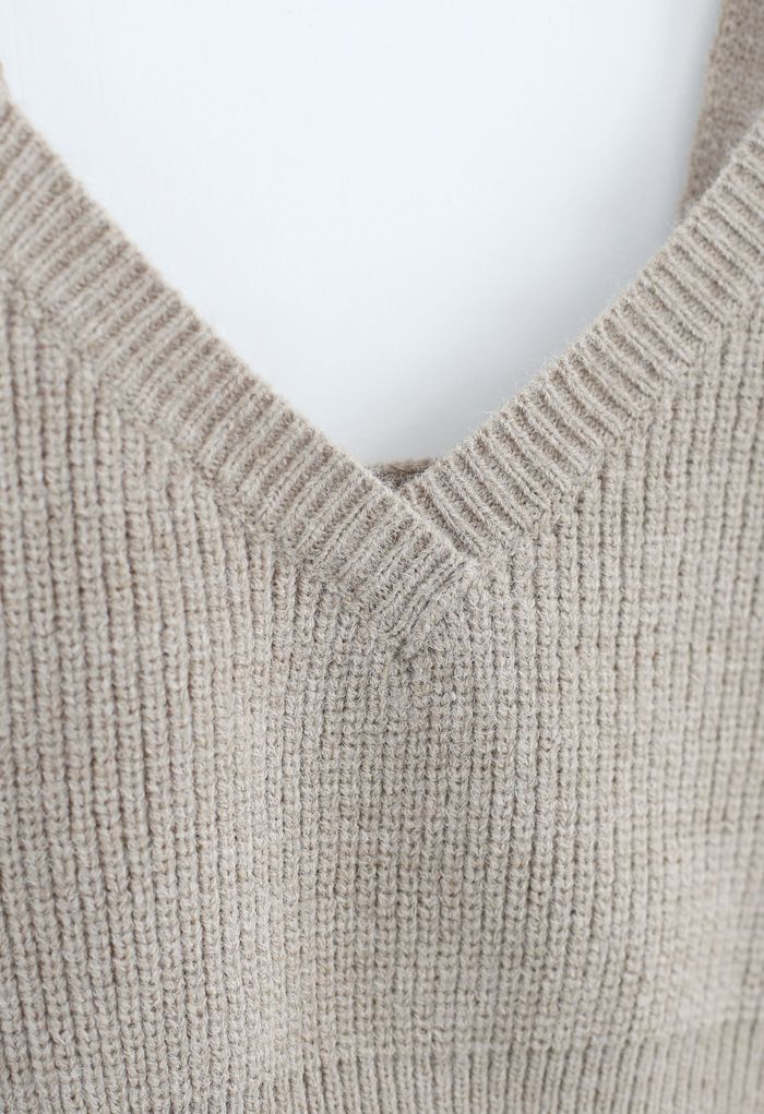 V-Neck Crop Knit Tank Top in Sand