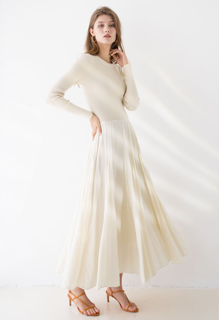 Knit Spliced Long Sleeves Maxi Dress in Cream - Retro, Indie and