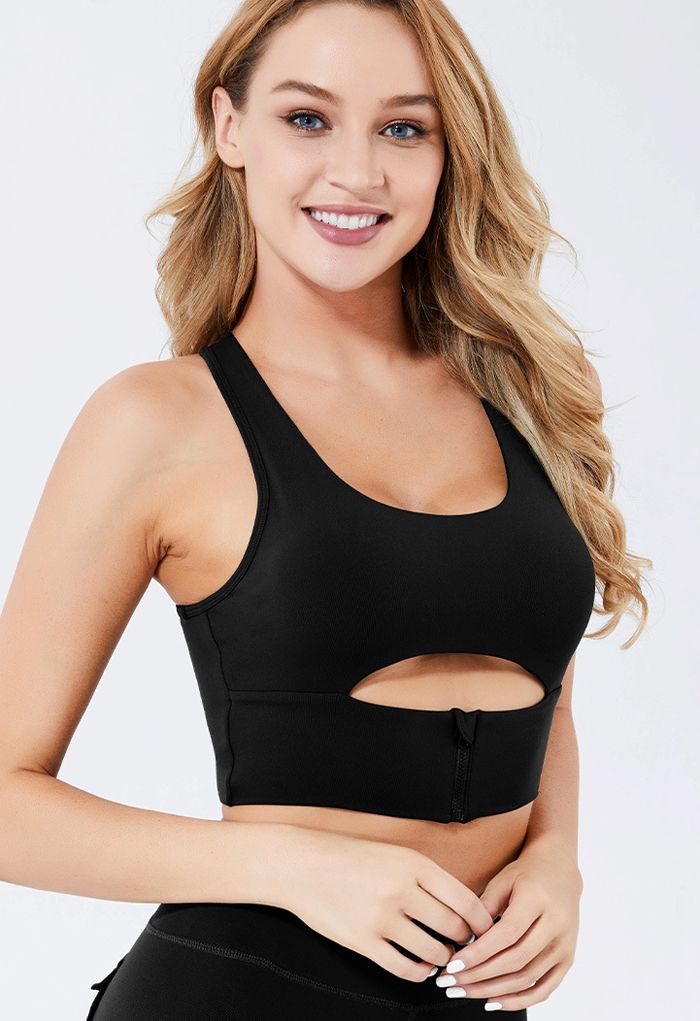 Zipper Cut Out Front Low-Impact Sports Bra in Black - Retro, Indie and  Unique Fashion