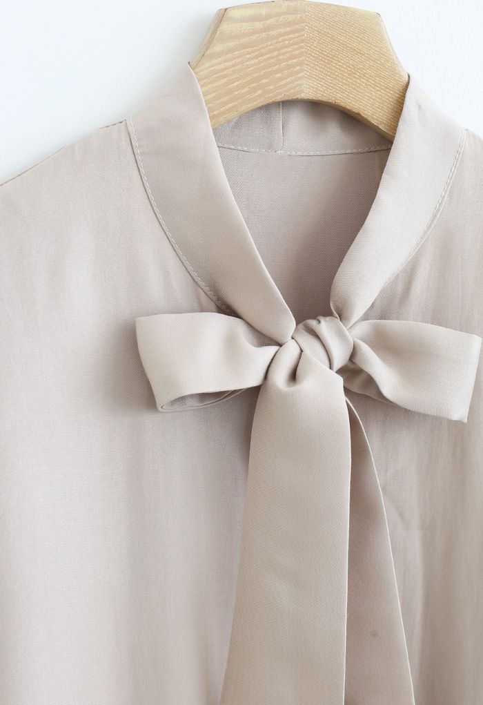 Shimmer Bowknot Button Down Shirt in Cream