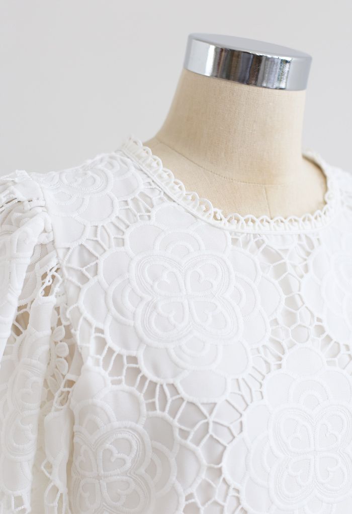 Blooming Flowers Crochet Bubble Sleeves Top in White - Retro, Indie and ...