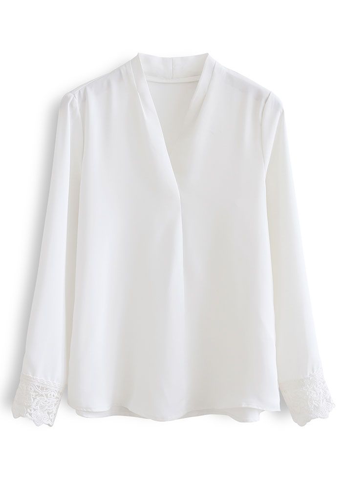 Sleek V-Neck Smock Top in White