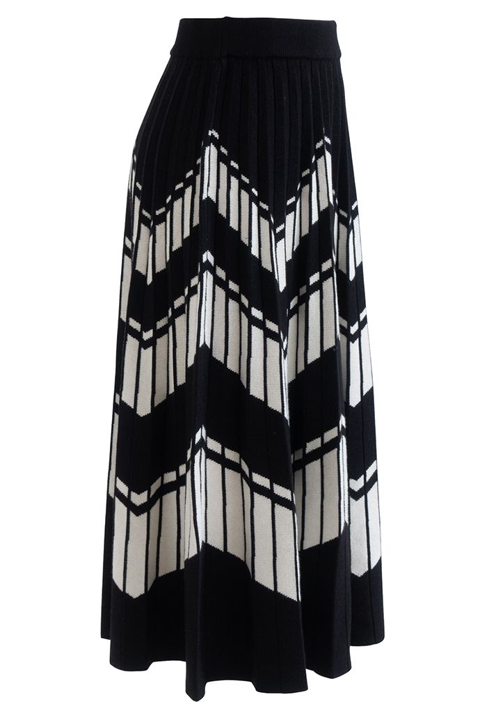 Contrast Zigzag Pleated Knit Skirt in Black - Retro, Indie and Unique ...