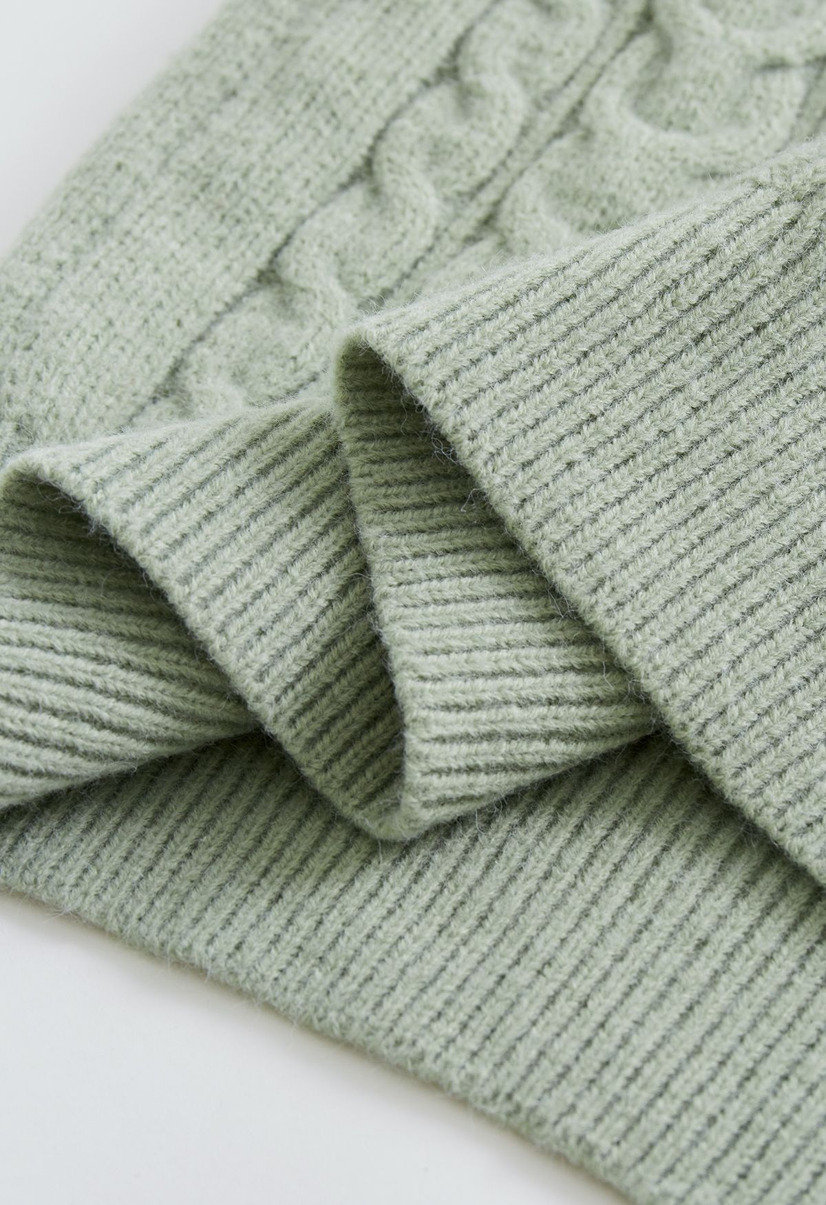 Splicing Cuffs Braided Knit Sweater in Pea Green