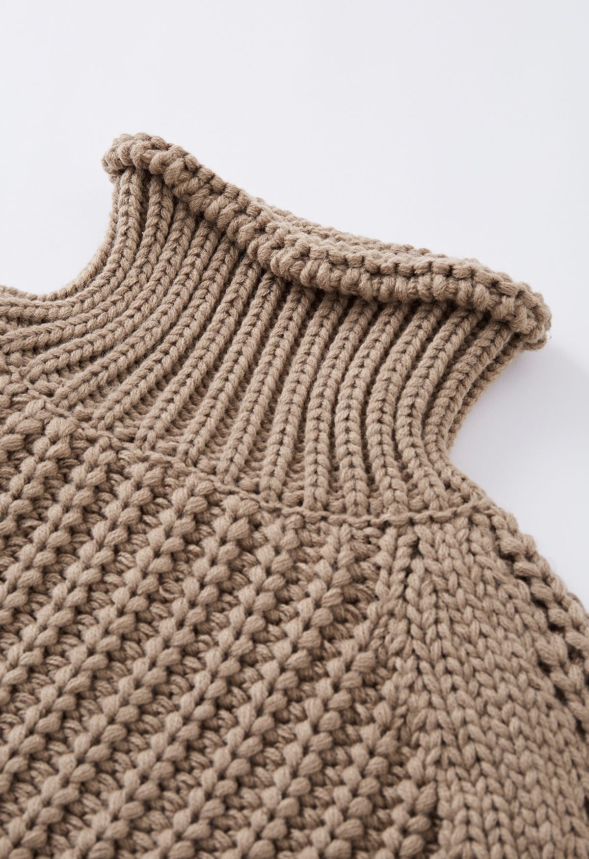 High Neck Chunky Knit Sweater in Brown