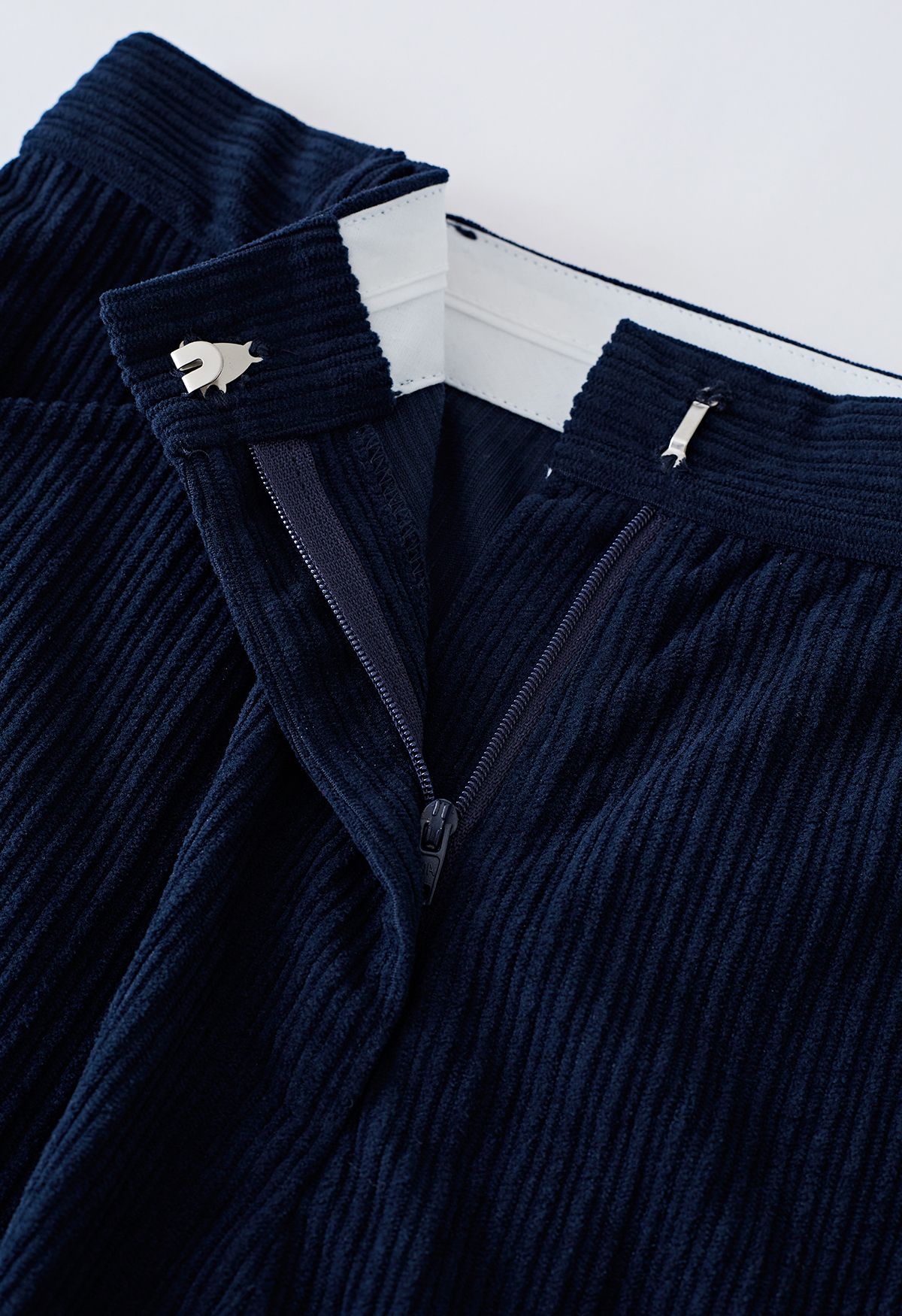 Corduroy Straight-Leg Pants in Navy