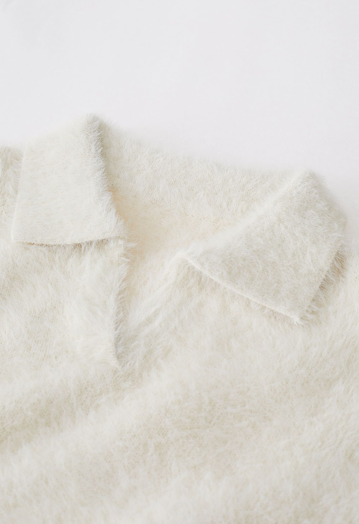 Collar V-Neck Fuzzy Knit Sweater in Cream