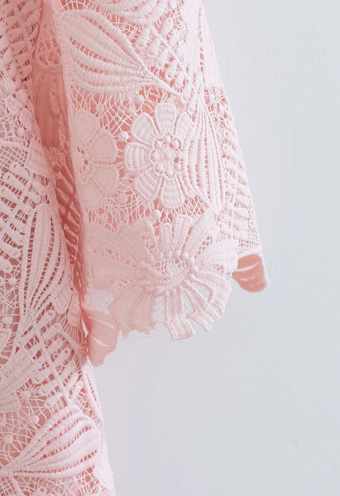 Light Pink Short-Sleeve Floral Crochet Top