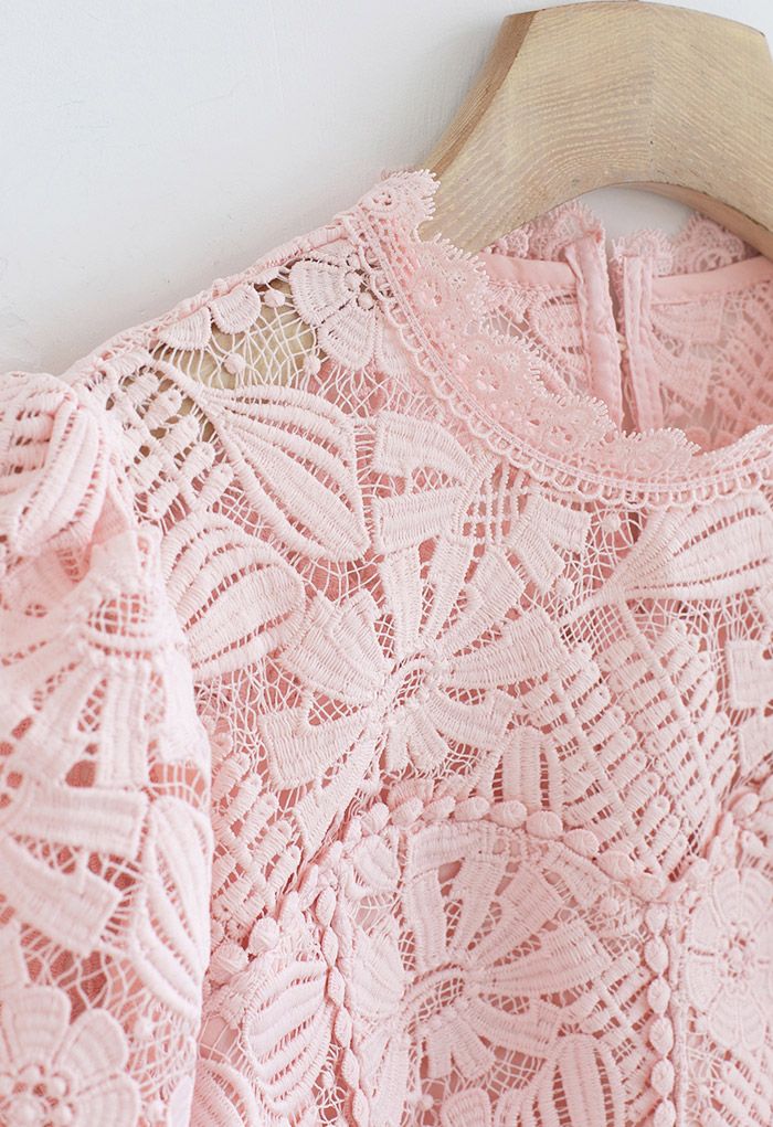 Light Pink Short-Sleeve Floral Crochet Top