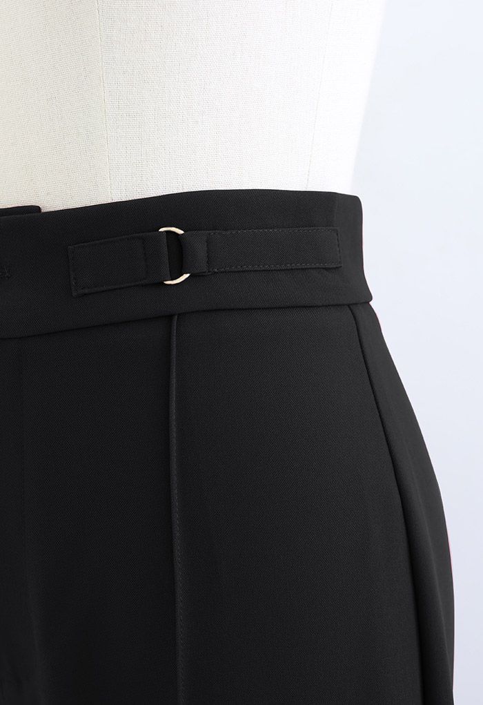 Seamed Front Straight Leg Pants in Black