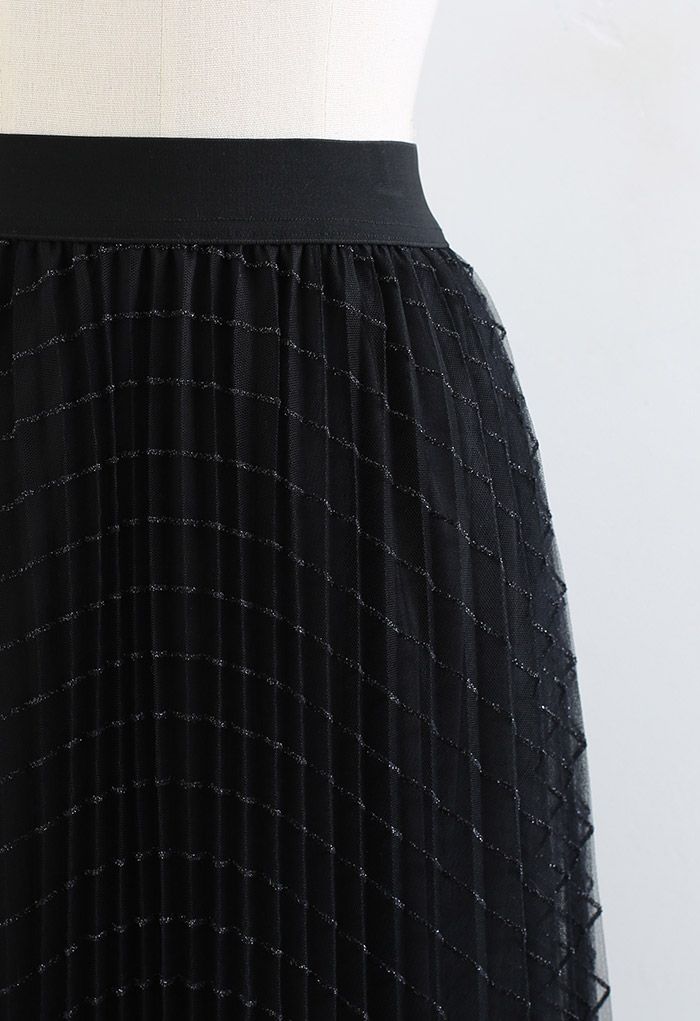 Glitter Stripe Pleated Mesh Skirt in Black