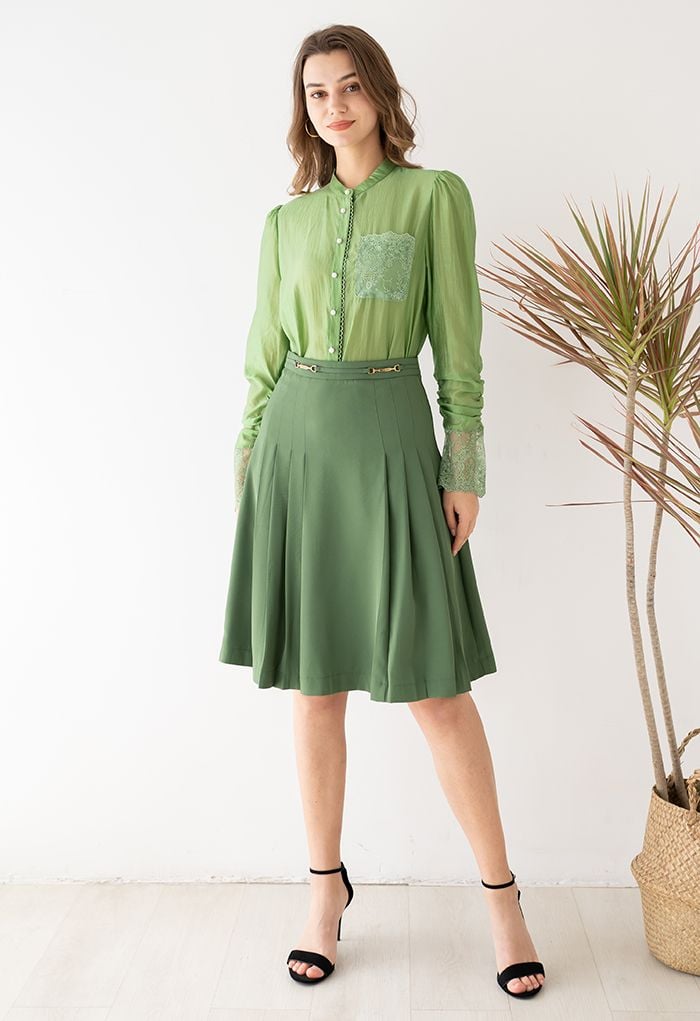 Horsebit Trim Side Pleat Midi Skirt in Green