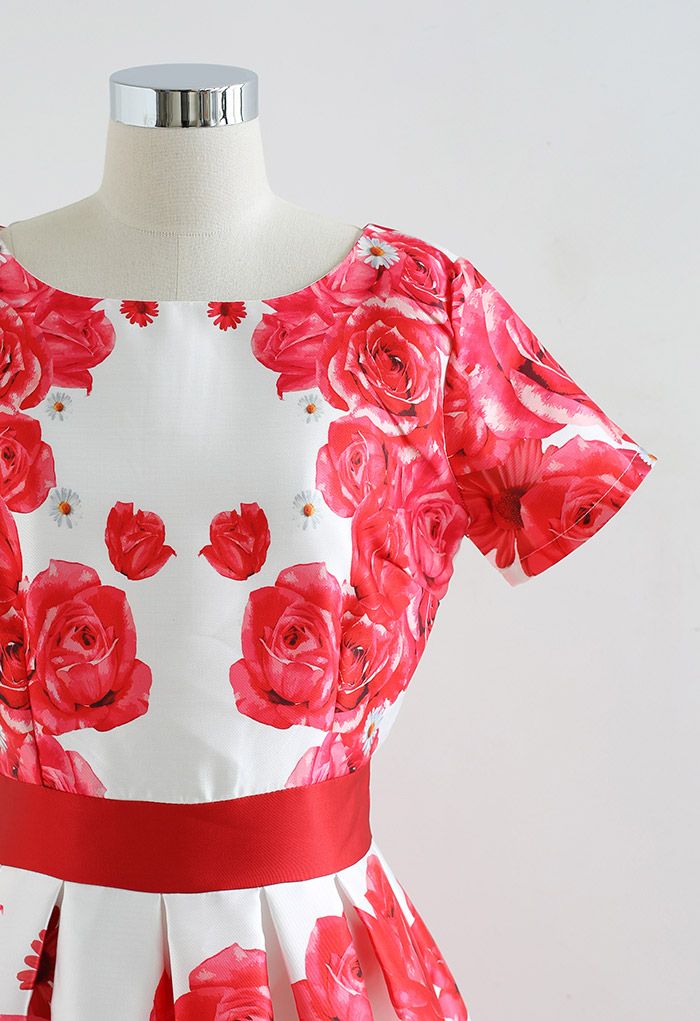 Rose and Daisy Print Short-Sleeve Pleated Dress