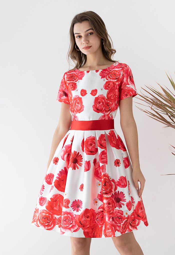 Rose and Daisy Print Short-Sleeve Pleated Dress