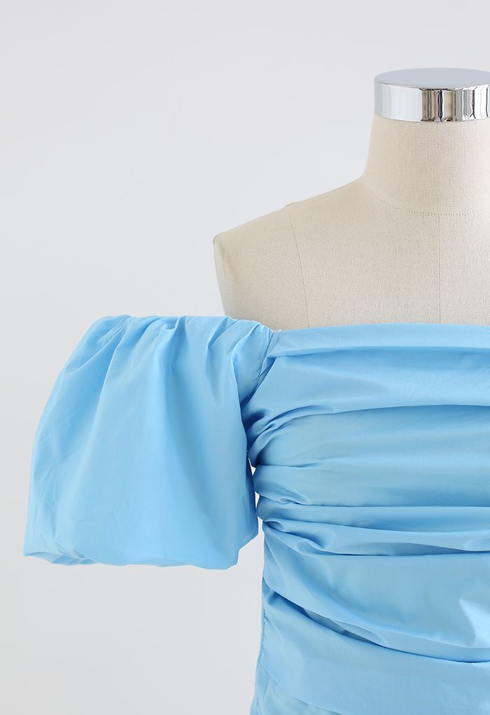 Puff Sleeve Off-Shoulder Cotton Crop Top in Blue