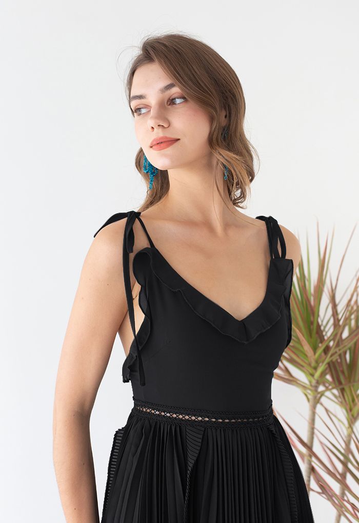 Tie shoulder hotsell black dress