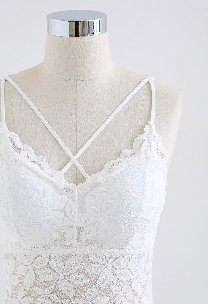 In The Style exclusive lace cami body in white