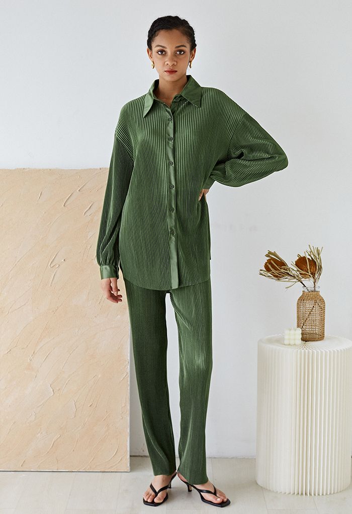 Full Pleated Plisse Shirt and Pants Set in Army Green - Retro, Indie ...