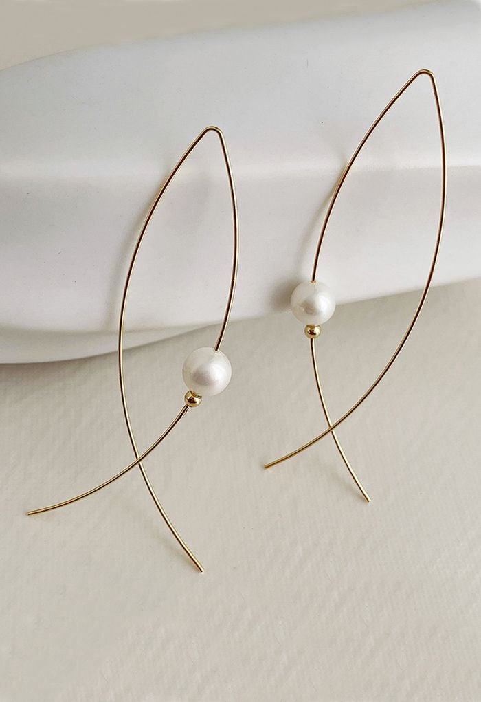 Crisscross Line Pearl Decor Earrings