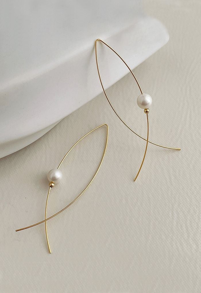 Crisscross Line Pearl Decor Earrings