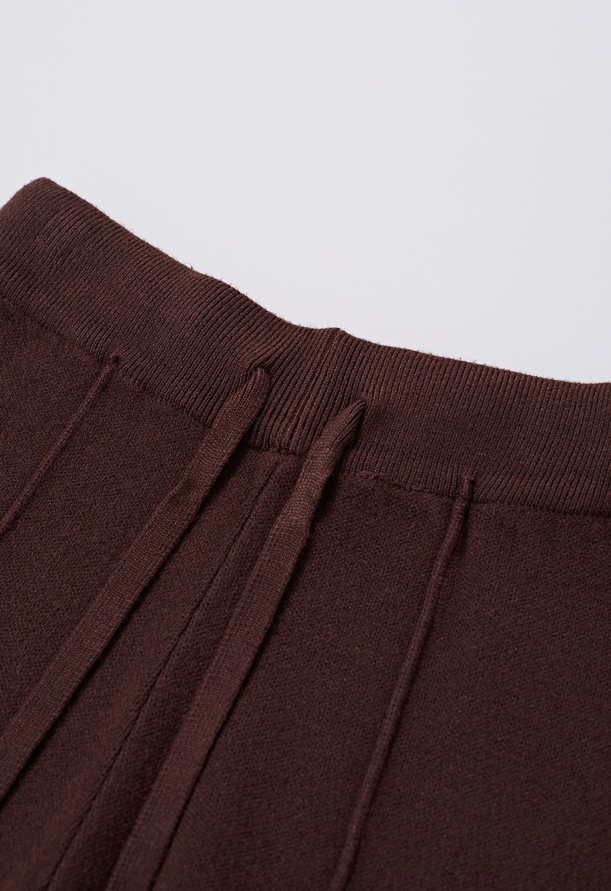 Seam Line Soft Knit Pants in Brown