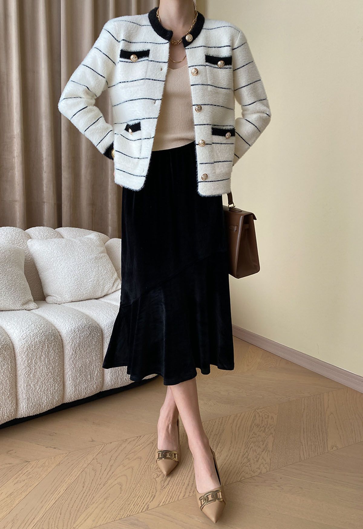 Contrast Striped Patch Pocket Fuzzy Knit Cardigan in White