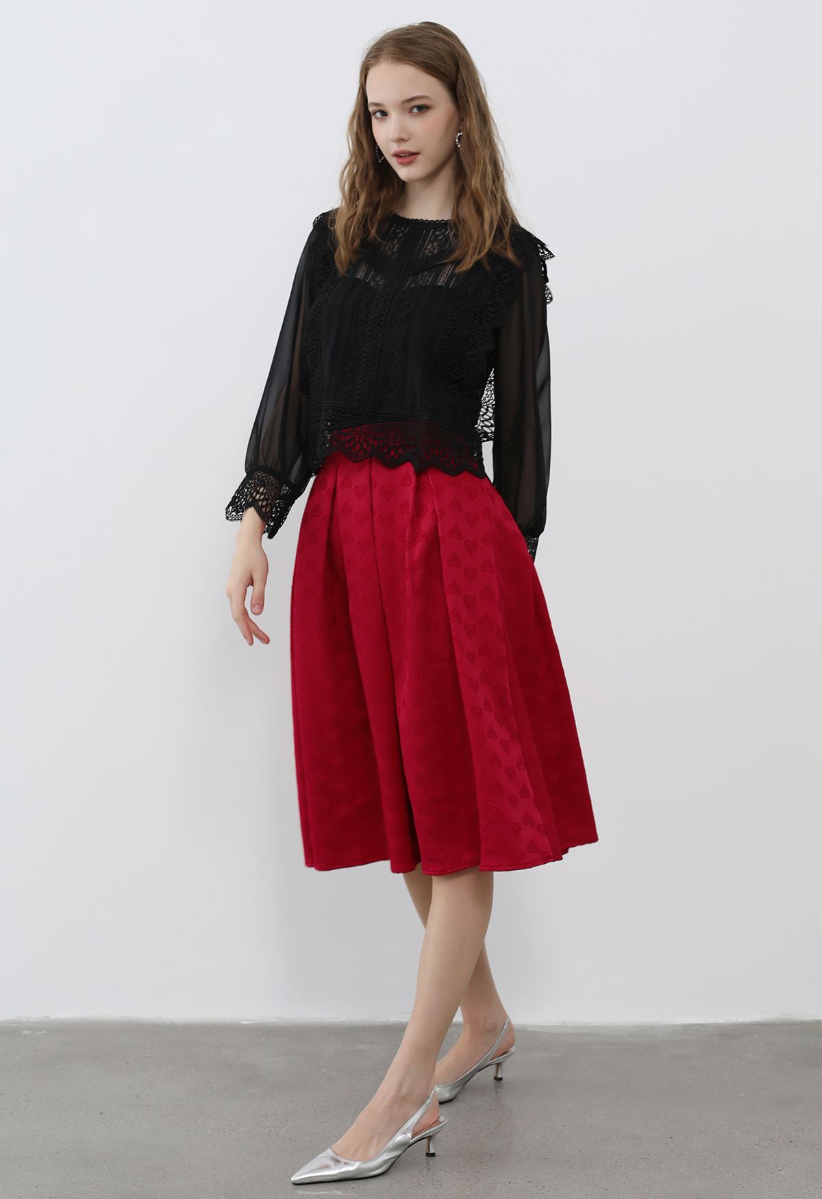 Oppositely Hearts Jacquard Pleated Midi Skirt in Red