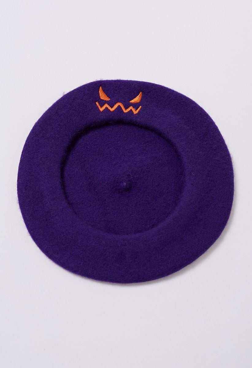 Wicked Pumpkin Beret Hat in Purple