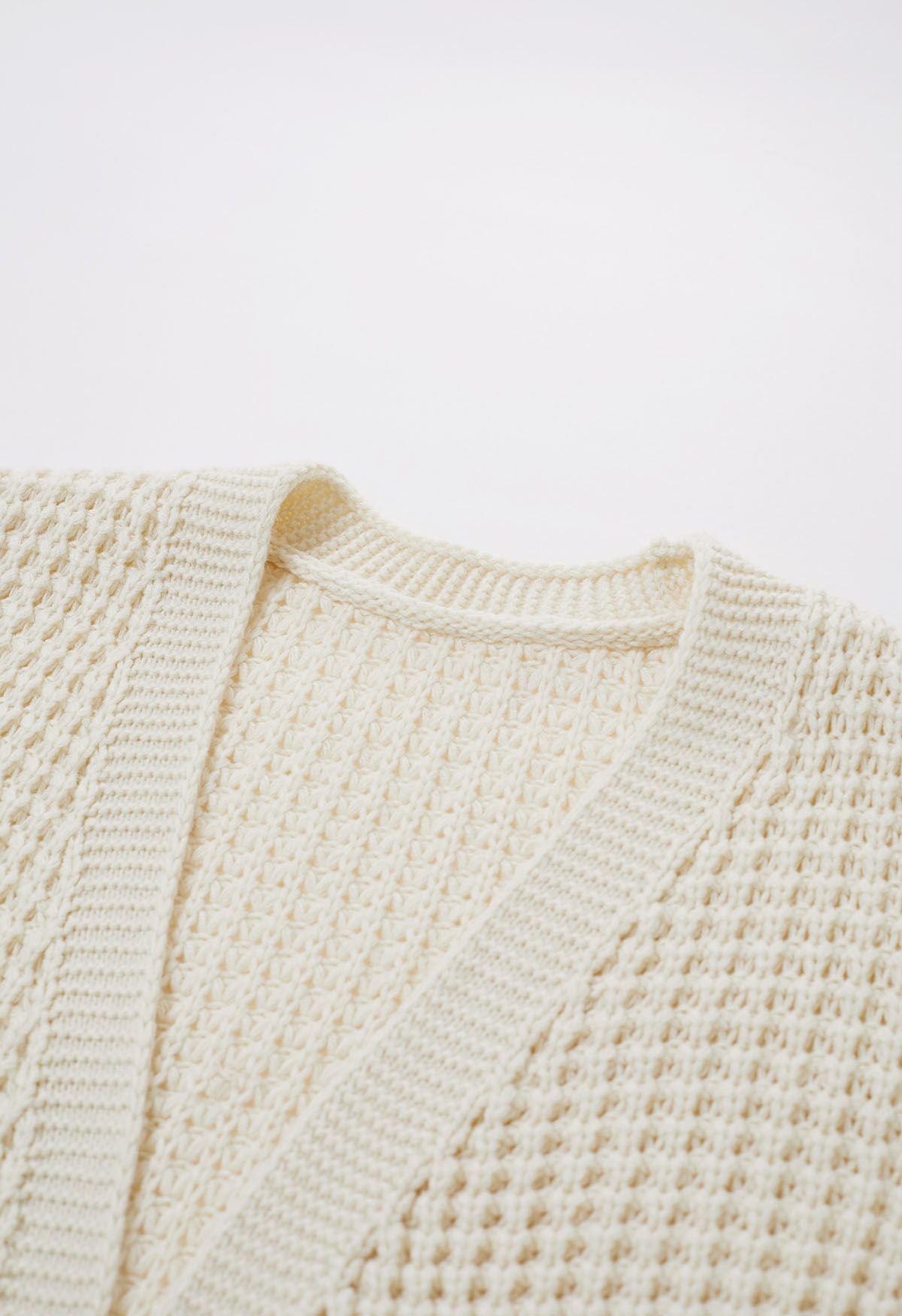 Batwing-Sleeve Pockets Waffle Knit Cardigan in Ivory