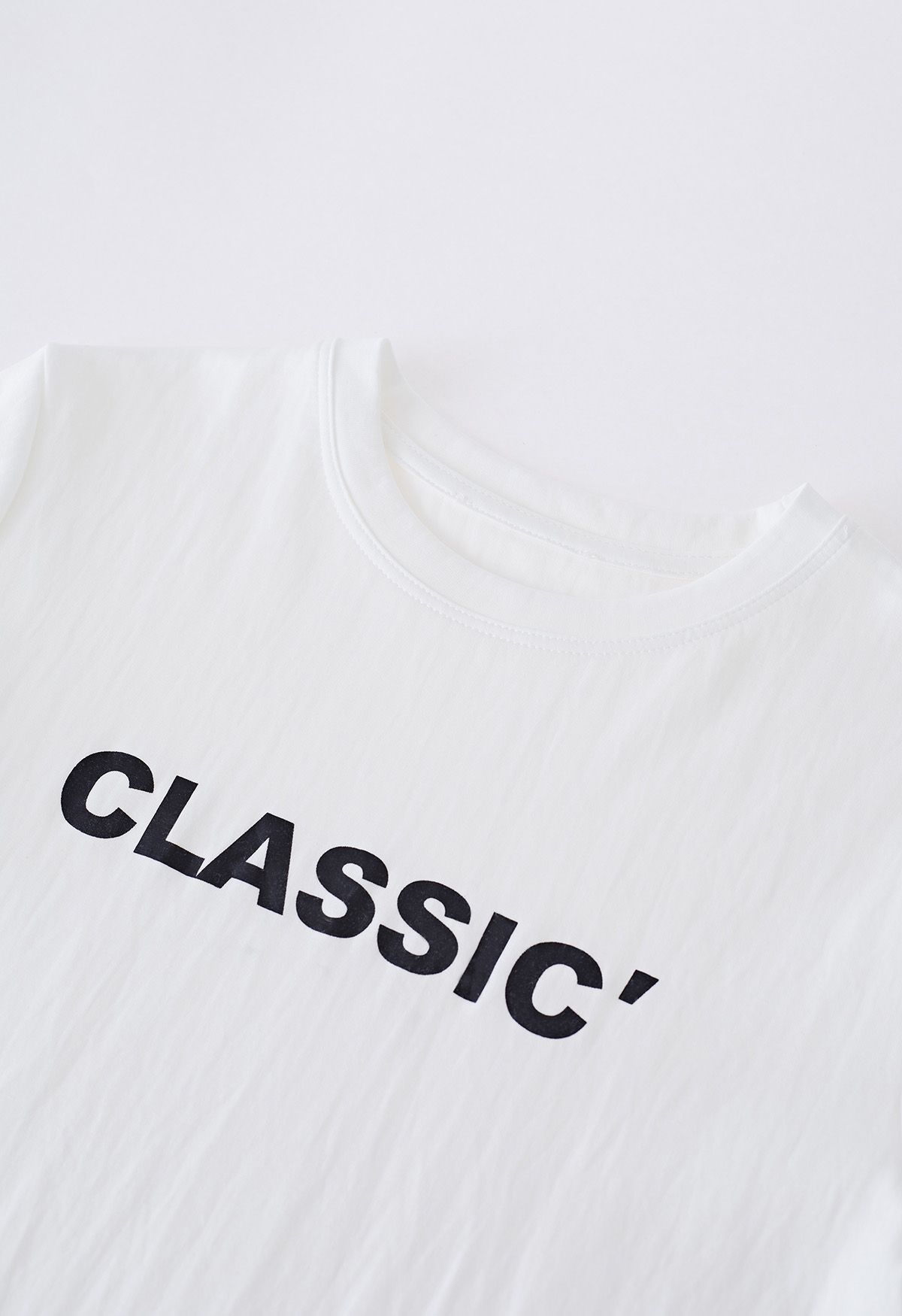 Classic Folded Cuffs Crew Neck T-Shirt in White