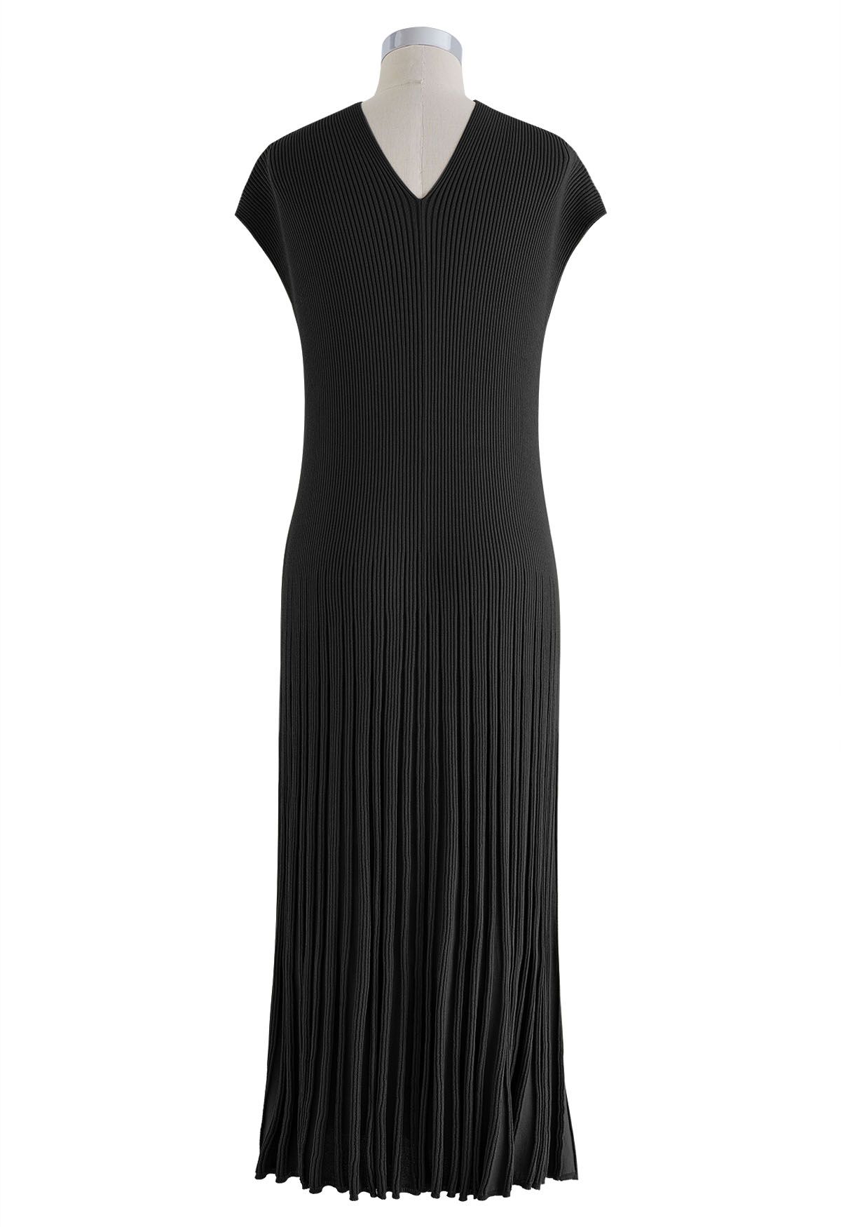 V-Neck Short-Sleeve Pleated Knit Dress in Black