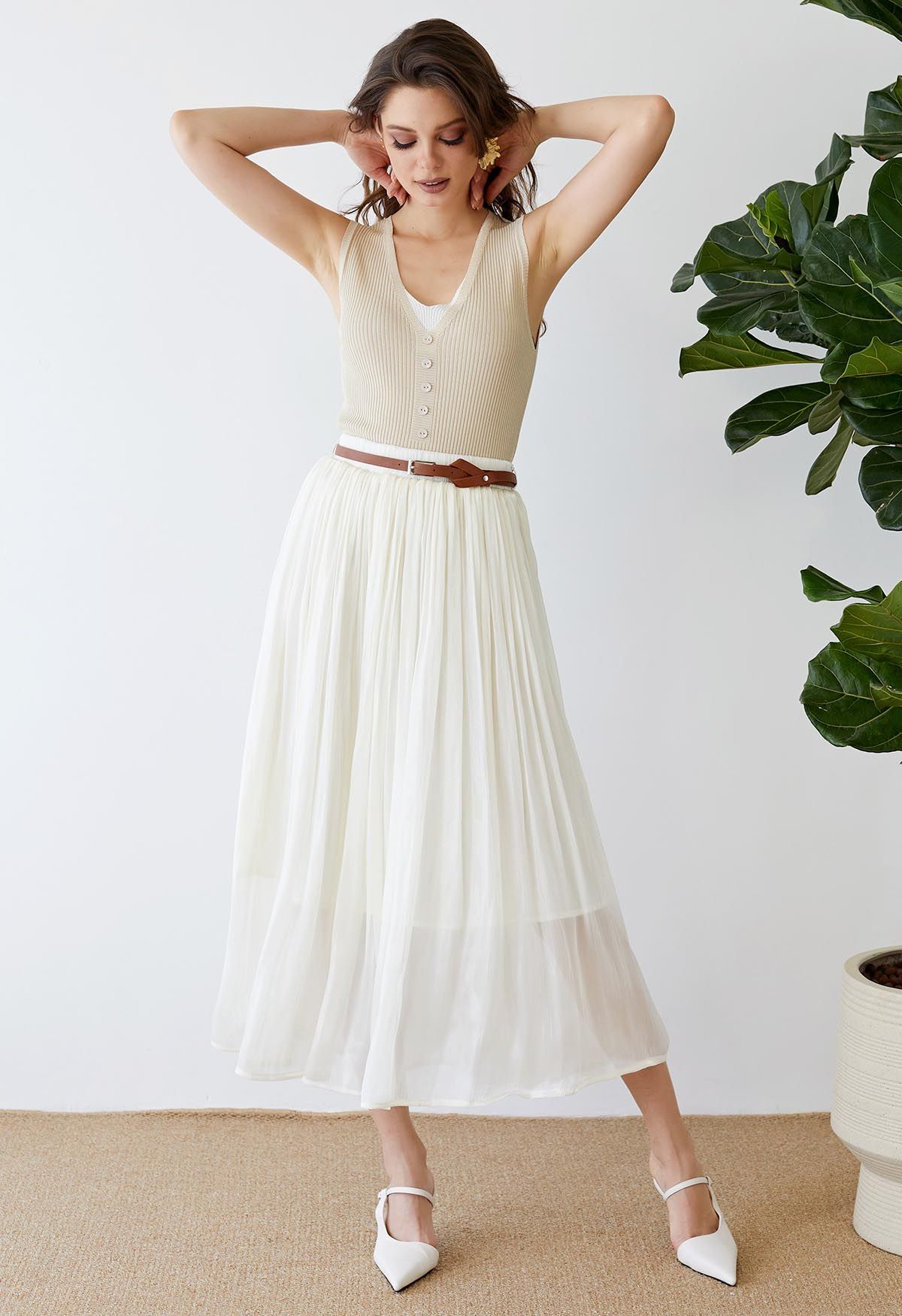 Shimmery Pleated Belt Maxi Skirt in Cream