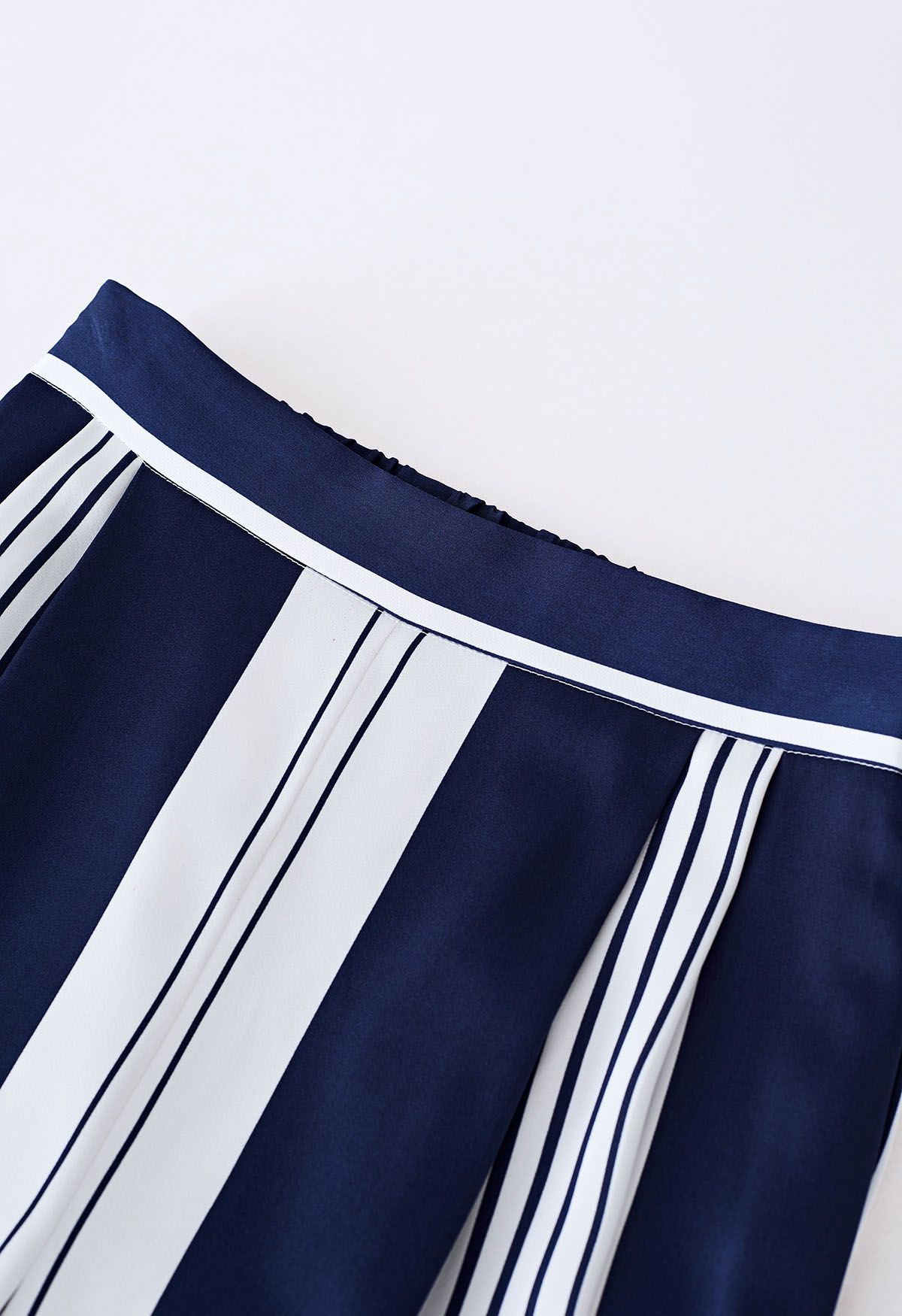 Contrast Stripe Straight-Leg Satin Pants in Navy