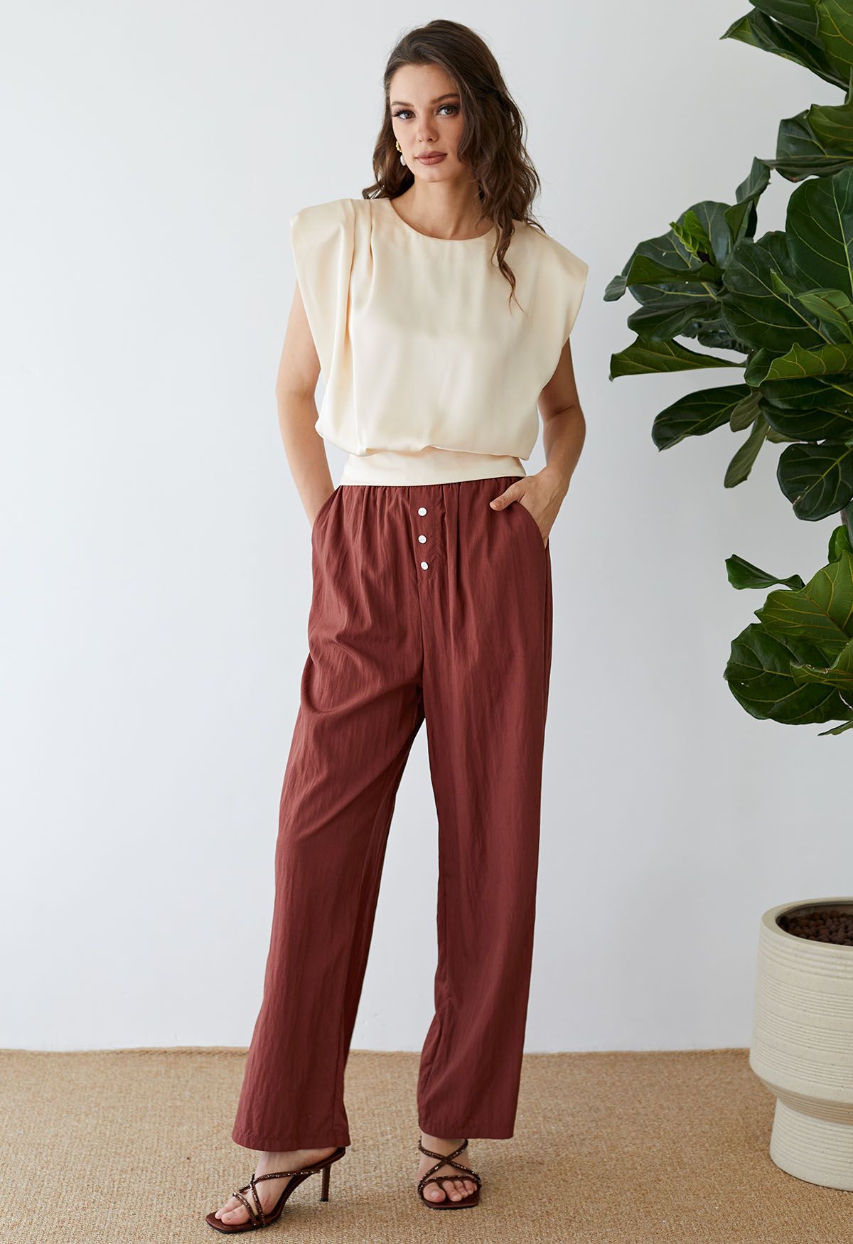 Elastic Drawstring Waist Straight Leg Pants in Burgundy