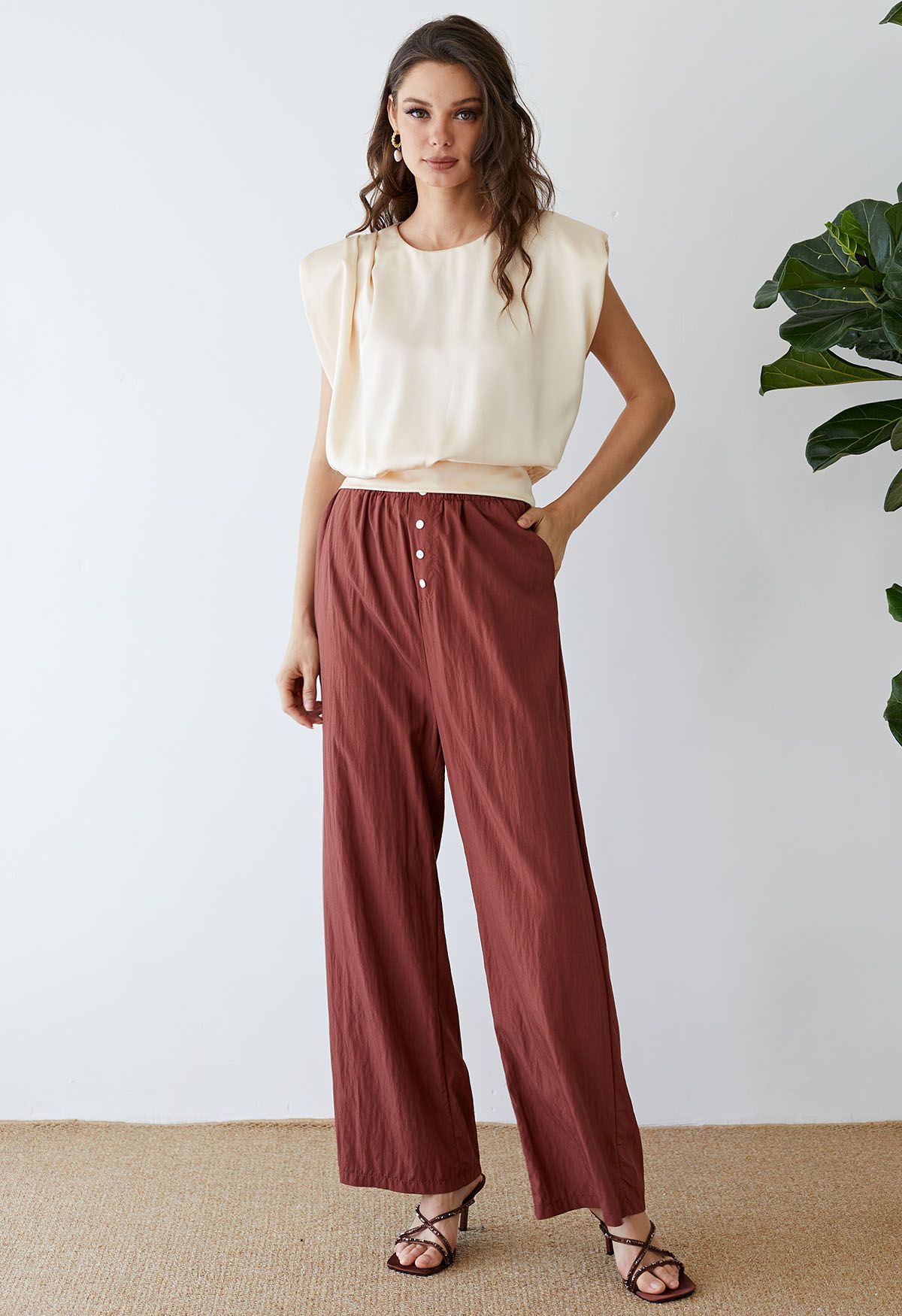 Elastic Drawstring Waist Straight Leg Pants in Burgundy