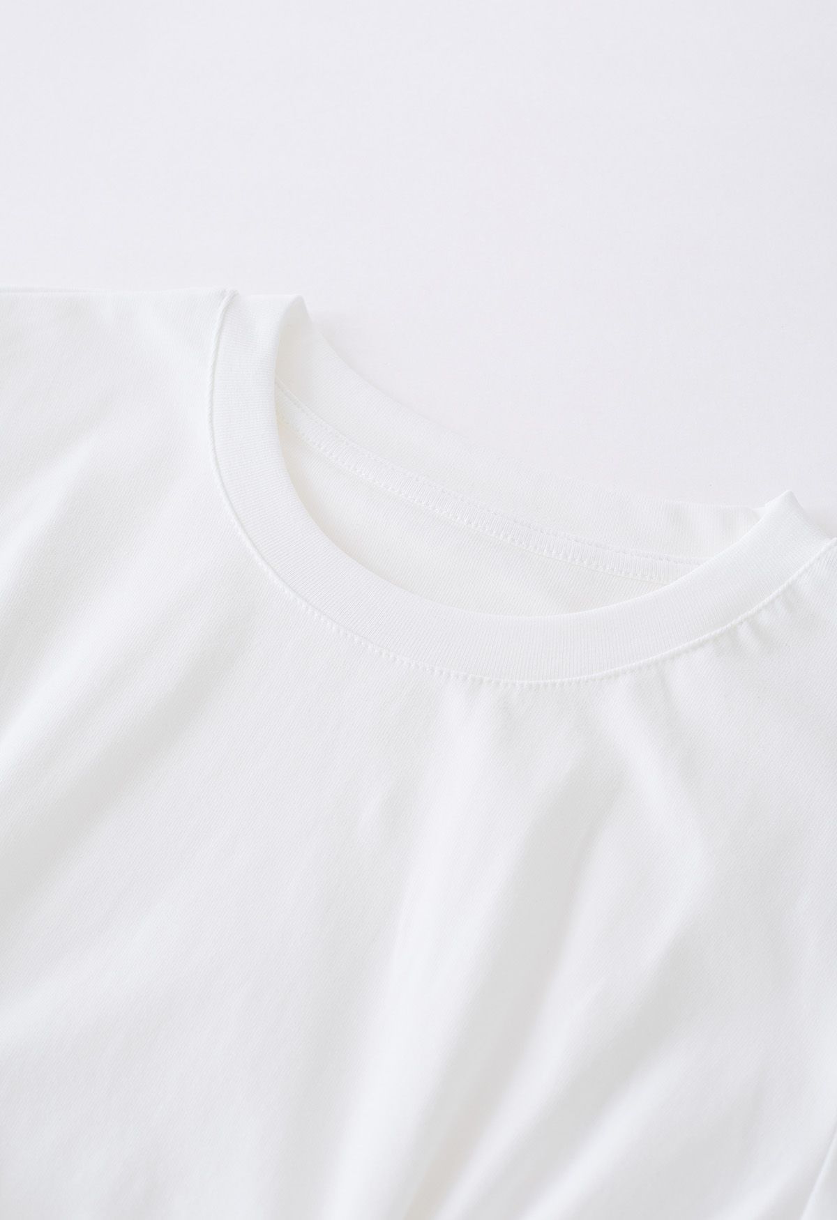 Gathering Ruched Crew Neck T-Shirt in White