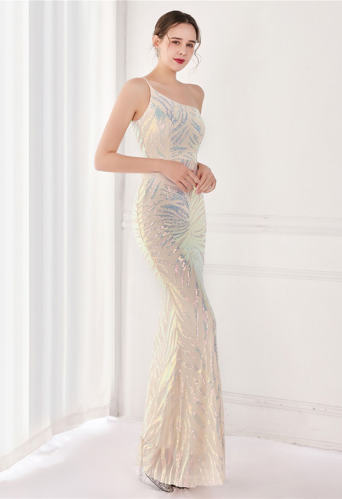 One-Shoulder Leaf Sequined Mermaid Gown in Apricot