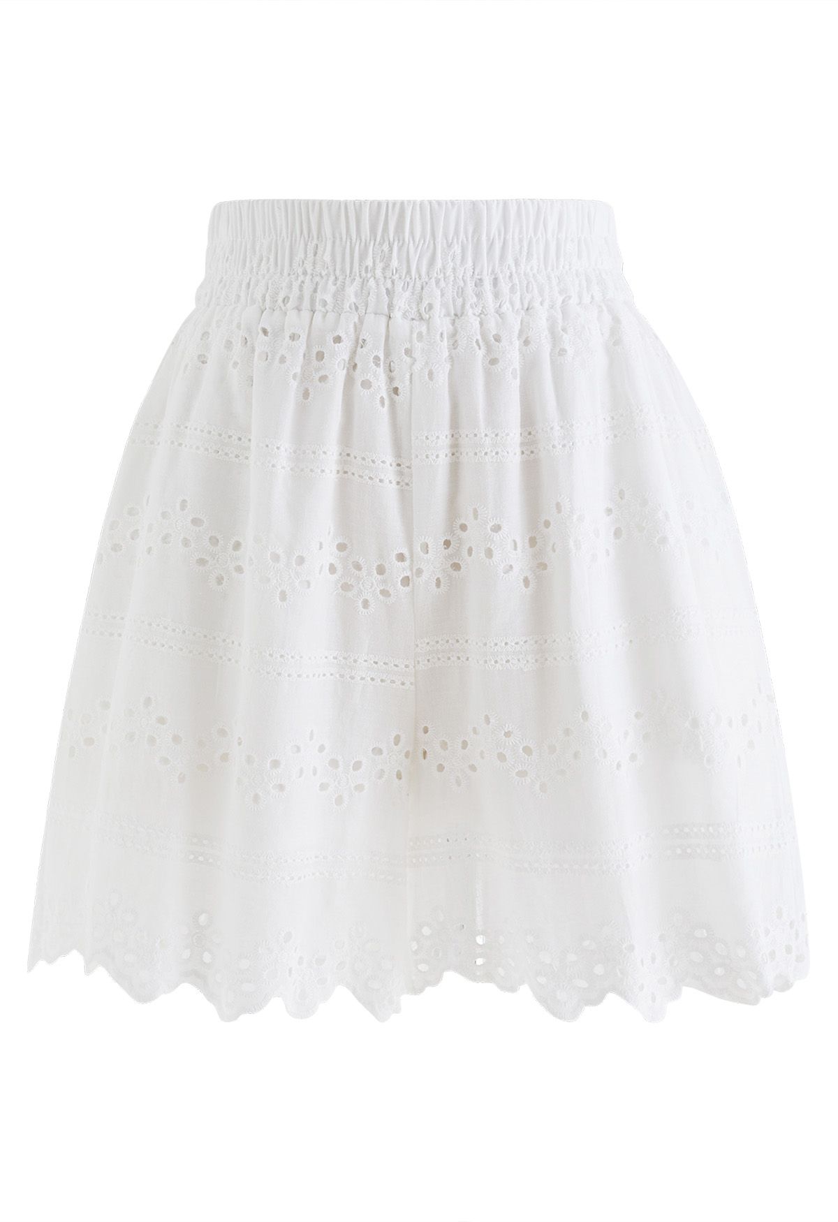 Eyelet Embroidery Scallop Hem Cotton Shorts in White