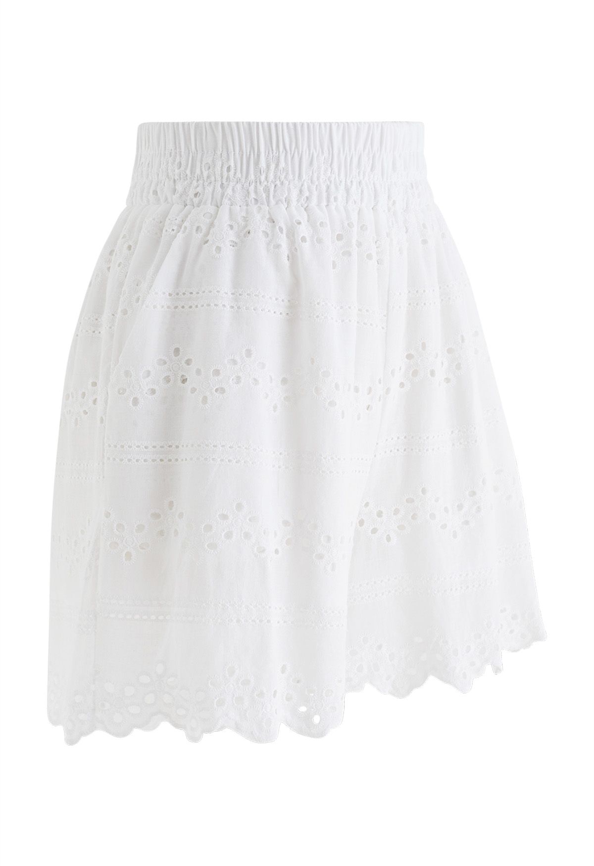 Eyelet Embroidery Scallop Hem Cotton Shorts in White