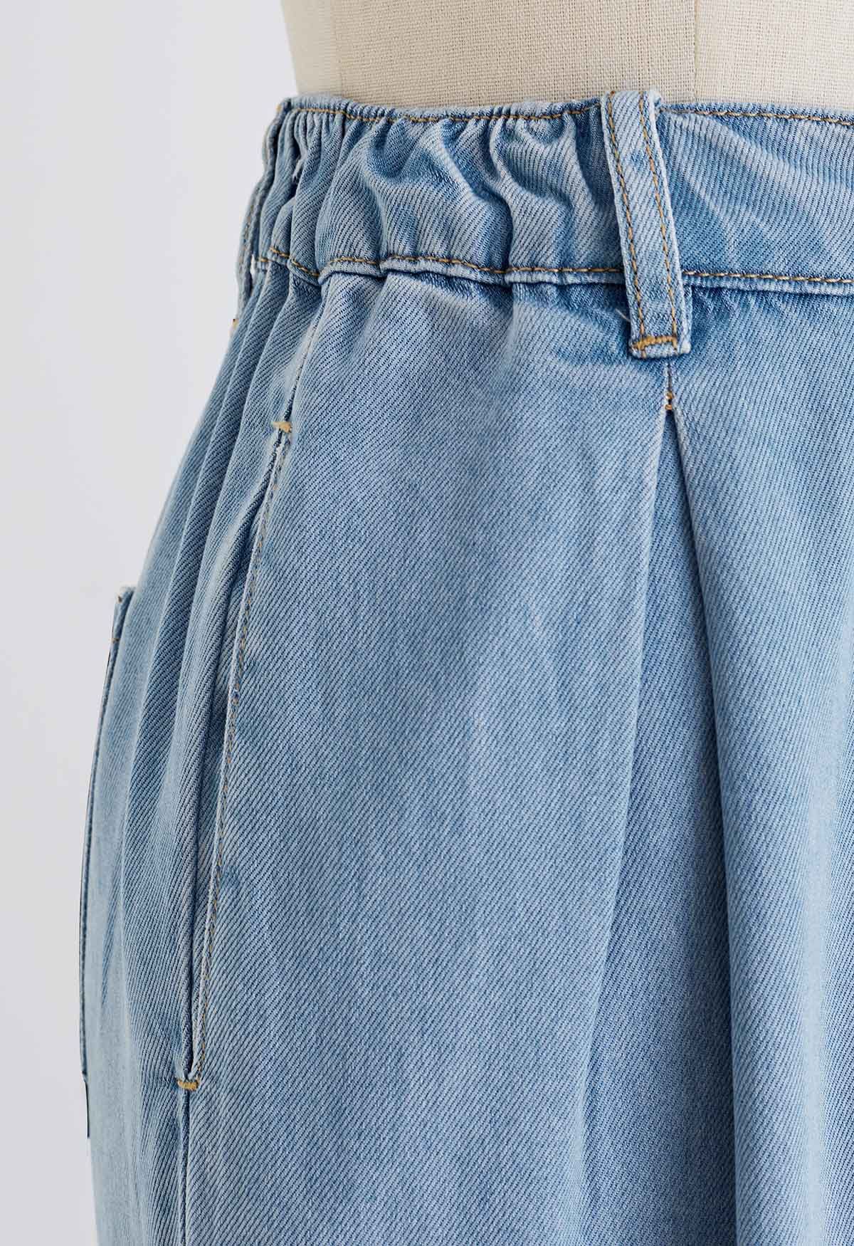 Light Wash Blue Pleated Jeans